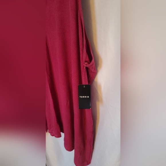 NEW TORRID  Super Soft Stretch Knit Top - size 3 - Picture 5 of 5